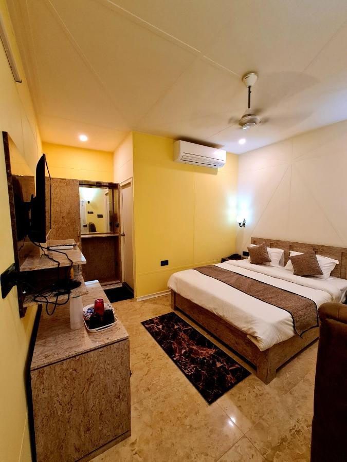 Hotel Aurelia Pearl Patna  Eksteriør billede