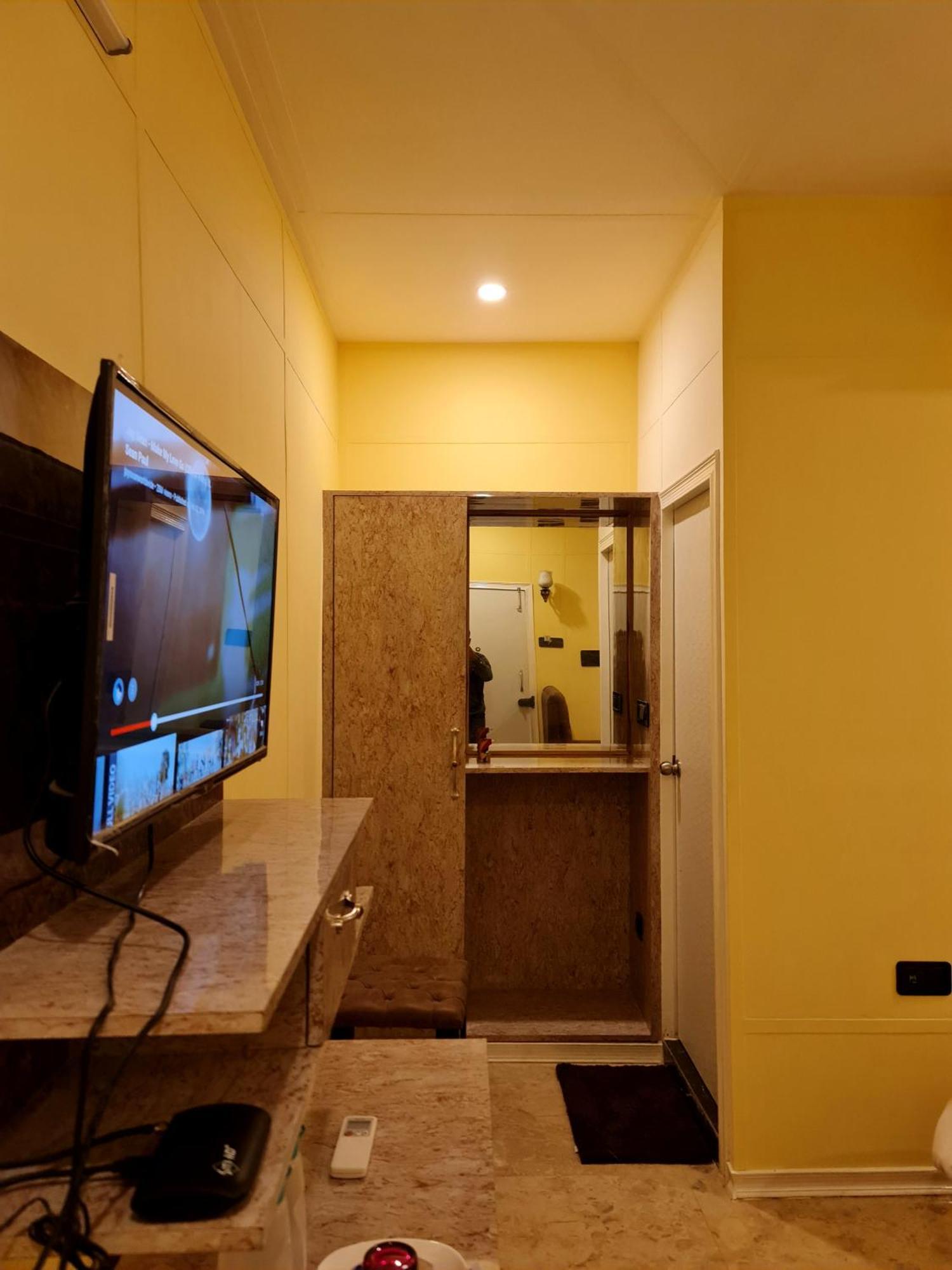 Hotel Aurelia Pearl Patna  Eksteriør billede